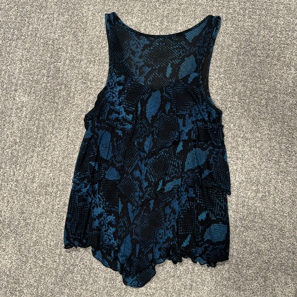 Blue Snake Print Express Ruffle Top - Picture 4 of 4